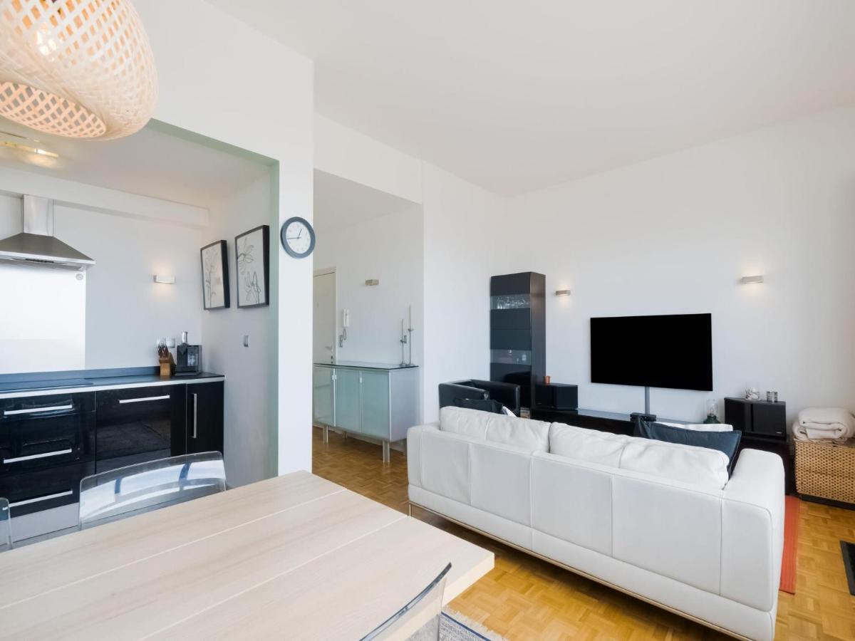 Comfortable Apartment In Oostende With Sea Views Bagian luar foto