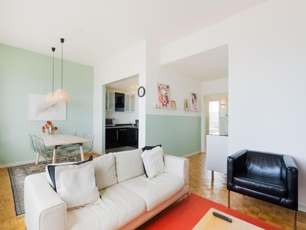 Comfortable Apartment In Oostende With Sea Views Bagian luar foto